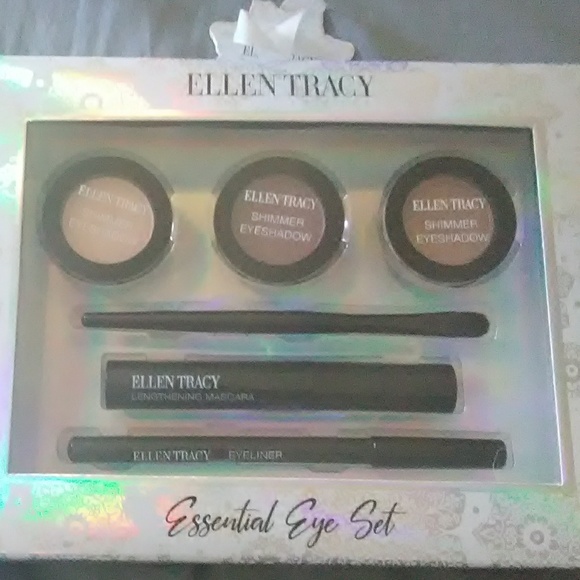 Ellen tracy essential eye set n.w.t. - Picture 6 of 6